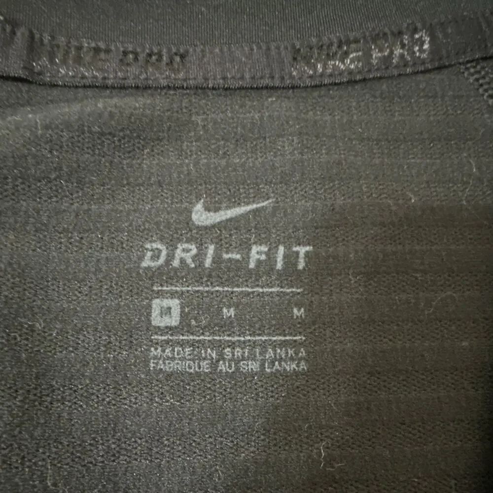 Nike Dri-FIT Womens Activewear 1/2 Zip Mock Neck Long Sleeve Black M